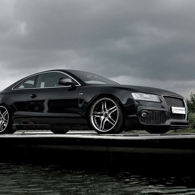 Audi A5 mit Corspeed Vegas Higloss Black Polished Inox Lip | © Corspeed Sportswheels
